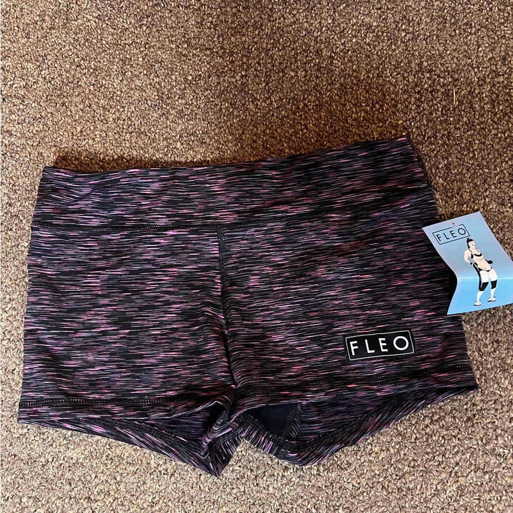 Fleo shorts new with tags MEDIUM